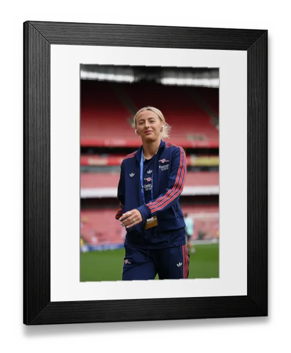 Framed Print : Arsenal WFC v Olympique Lyonnais - UEFA Women's Champions League Semi Final First Leg Arsenal WFC v Olympique Lyonnais - UEFA Women's Champions League Semi Final First Leg