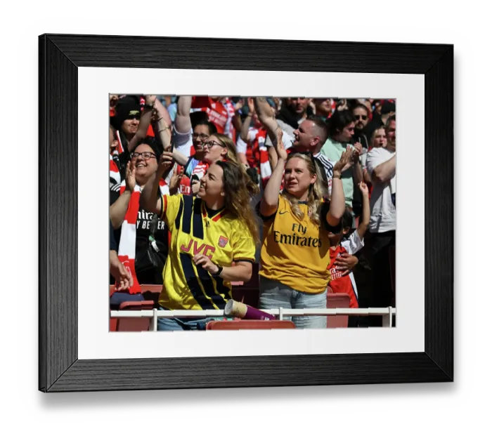 Framed Print : Arsenal WFC v Olympique Lyonnais - UEFA Women's Champions League Semi Final First Leg Arsenal WFC v Olympique Lyonnais - UEFA Women's Champions League Semi Final First Leg Framed Print : Arsenal WFC v Olympique Lyonnais - UEFA Women's Champions League Semi Final First Leg Arsenal WFC v Olympique Lyonnais - UEFA Women's Champions League Semi Final First Leg