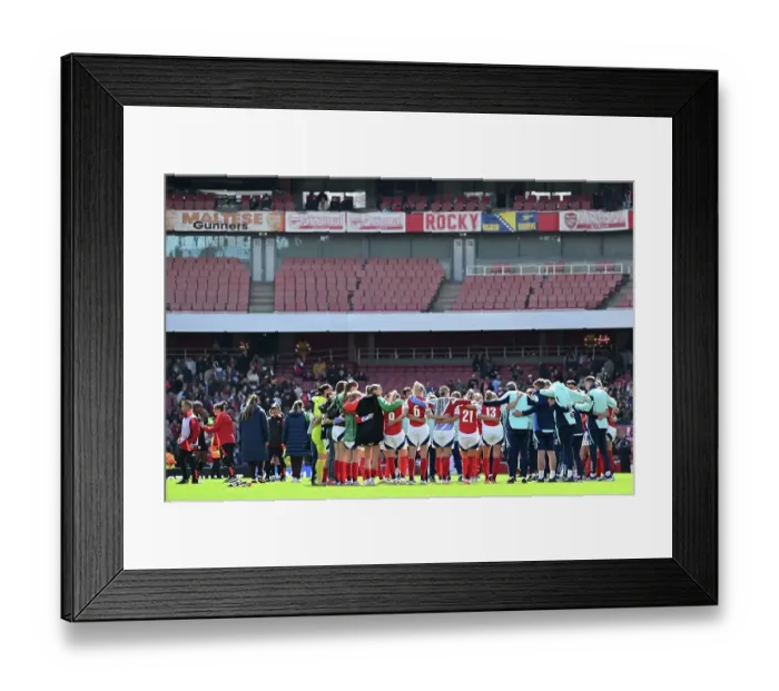 Framed Print : Arsenal WFC v Olympique Lyonnais - UEFA Women's Champions League Semi Final First Leg