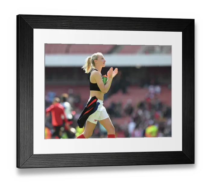Framed Print : Arsenal WFC v Olympique Lyonnais - UEFA Women's Champions League Semi Final First Leg Arsenal WFC v Olympique Lyonnais - UEFA Women's Champions League Semi Final First Leg Framed Print : Arsenal WFC v Olympique Lyonnais - UEFA Women's Champions League Semi Final First Leg Arsenal WFC v Olympique Lyonnais - UEFA Women's Champions League Semi Final First Leg