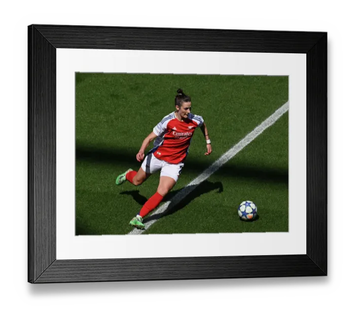 Framed Print : Arsenal WFC v Olympique Lyonnais - UEFA Women's Champions League Semi Final First Leg Arsenal WFC v Olympique Lyonnais - UEFA Women's Champions League Semi Final First Leg Framed Print : Arsenal WFC v Olympique Lyonnais - UEFA Women's Champions League Semi Final First Leg Arsenal WFC v Olympique Lyonnais - UEFA Women's Champions League Semi Final First Leg