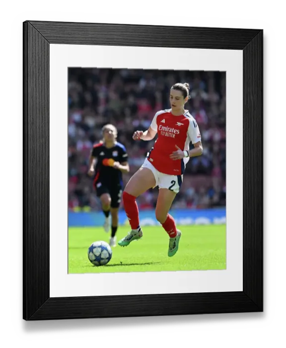 Framed Print : Arsenal WFC v Olympique Lyonnais - UEFA Women's Champions League Semi Final First Leg