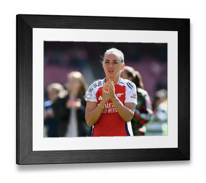 Framed Print : Arsenal WFC v Olympique Lyonnais - UEFA Women's Champions League Semi Final First Leg