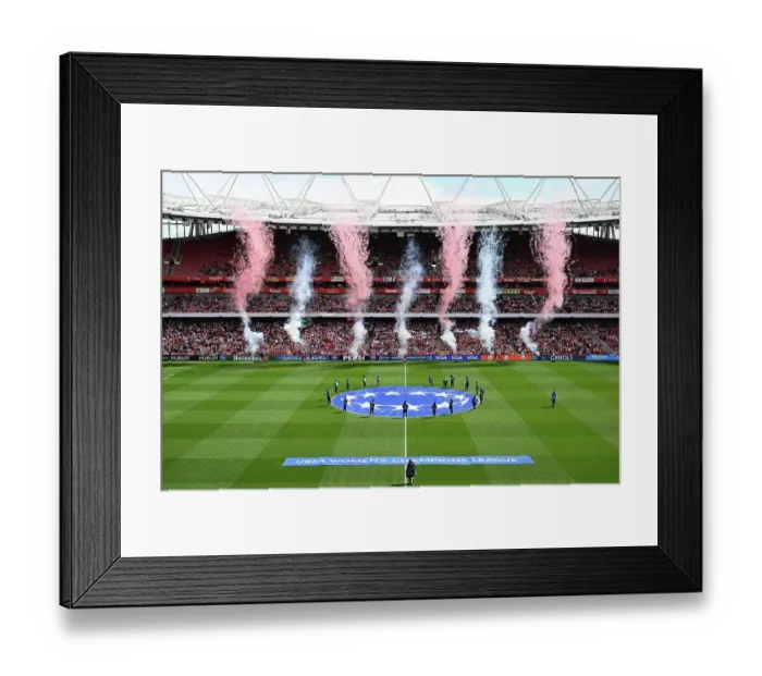 Framed Print : Arsenal WFC v Olympique Lyonnais - UEFA Women's Champions League Semi Final First Leg