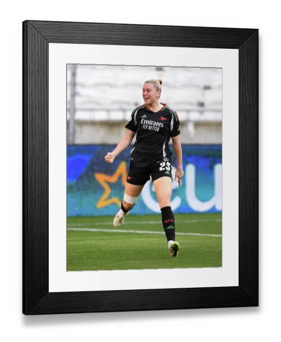 Framed Print : Olympique Lyonnais v Arsenal WFC - UEFA Women's Champions League Semi Final Second Leg Olympique Lyonnais v Arsenal WFC - UEFA Women's Champions League Semi Final Second Leg