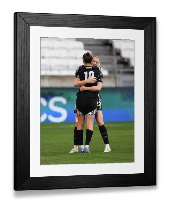 Framed Print : Olympique Lyonnais v Arsenal WFC - UEFA Women's Champions League Semi Final Second Leg Olympique Lyonnais v Arsenal WFC - UEFA Women's Champions League Semi Final Second Leg