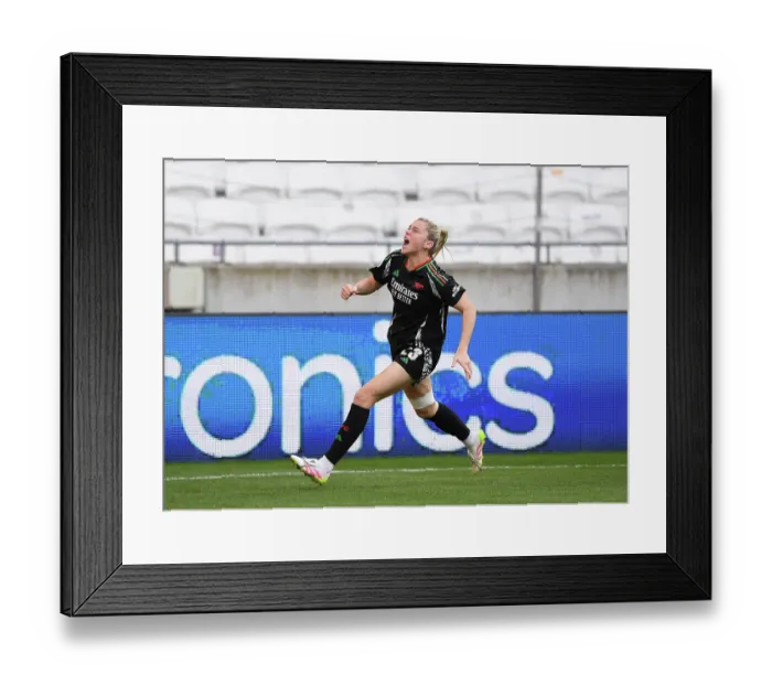 Framed Print : Olympique Lyonnais v Arsenal WFC - UEFA Women's Champions League Semi Final Second Leg Olympique Lyonnais v Arsenal WFC - UEFA Women's Champions League Semi Final Second Leg Framed Print : Olympique Lyonnais v Arsenal WFC - UEFA Women's Champions League Semi Final Second Leg Olympique Lyonnais v Arsenal WFC - UEFA Women's Champions League Semi Final Second Leg
