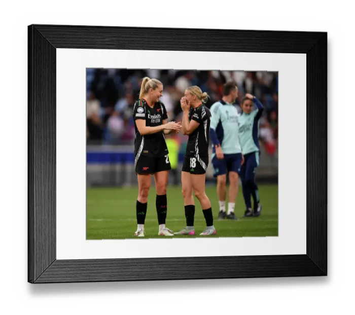 Framed Print : Olympique Lyonnais v Arsenal WFC - UEFA Women's Champions League Semi Final Second Leg Olympique Lyonnais v Arsenal WFC - UEFA Women's Champions League Semi Final Second Leg