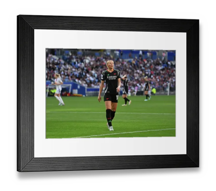 Framed Print : Olympique Lyonnais v Arsenal WFC - UEFA Women's Champions League Semi Final Second Leg Olympique Lyonnais v Arsenal WFC - UEFA Women's Champions League Semi Final Second Leg