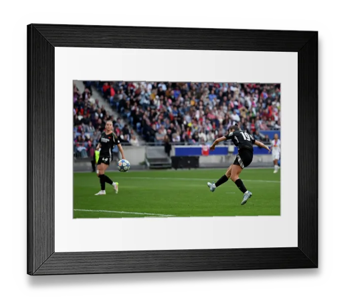Framed Print : Olympique Lyonnais v Arsenal WFC - UEFA Women's Champions League Semi Final Second Leg Olympique Lyonnais v Arsenal WFC - UEFA Women's Champions League Semi Final Second Leg