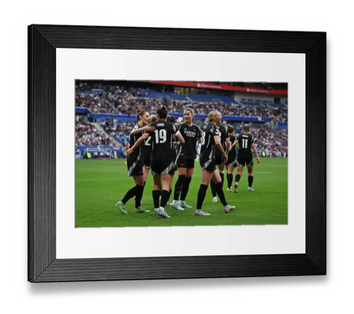 Framed Print : Olympique Lyonnais v Arsenal WFC - UEFA Women's Champions League Semi Final Second Leg Olympique Lyonnais v Arsenal WFC - UEFA Women's Champions League Semi Final Second Leg Framed Print : Olympique Lyonnais v Arsenal WFC - UEFA Women's Champions League Semi Final Second Leg Olympique Lyonnais v Arsenal WFC - UEFA Women's Champions League Semi Final Second Leg