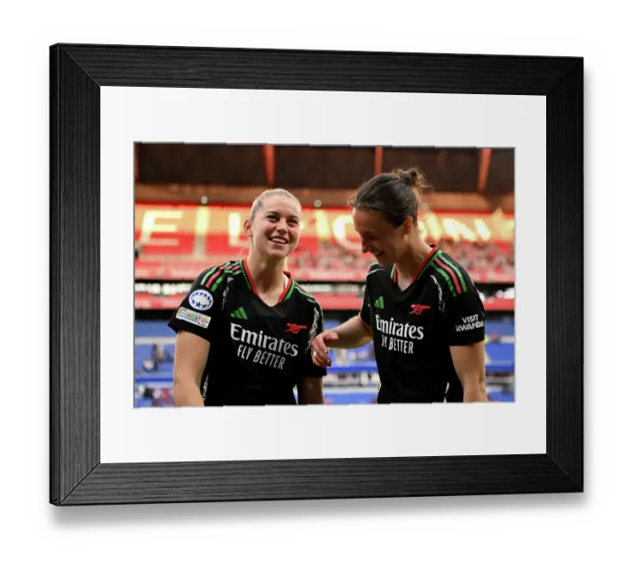 Framed Print : Olympique Lyonnais v Arsenal WFC - UEFA Women's Champions League Semi Final Second Leg Olympique Lyonnais v Arsenal WFC - UEFA Women's Champions League Semi Final Second Leg