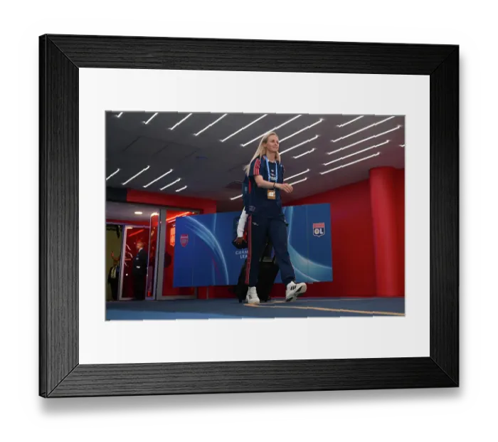 Framed Print : Olympique Lyonnais v Arsenal WFC - UEFA Women's Champions League Semi Final Second Leg Olympique Lyonnais v Arsenal WFC - UEFA Women's Champions League Semi Final Second Leg