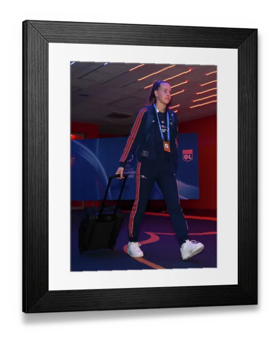 Framed Print : Olympique Lyonnais v Arsenal WFC - UEFA Women's Champions League Semi Final Second Leg Olympique Lyonnais v Arsenal WFC - UEFA Women's Champions League Semi Final Second Leg Framed Print : Olympique Lyonnais v Arsenal WFC - UEFA Women's Champions League Semi Final Second Leg Olympique Lyonnais v Arsenal WFC - UEFA Women's Champions League Semi Final Second Leg