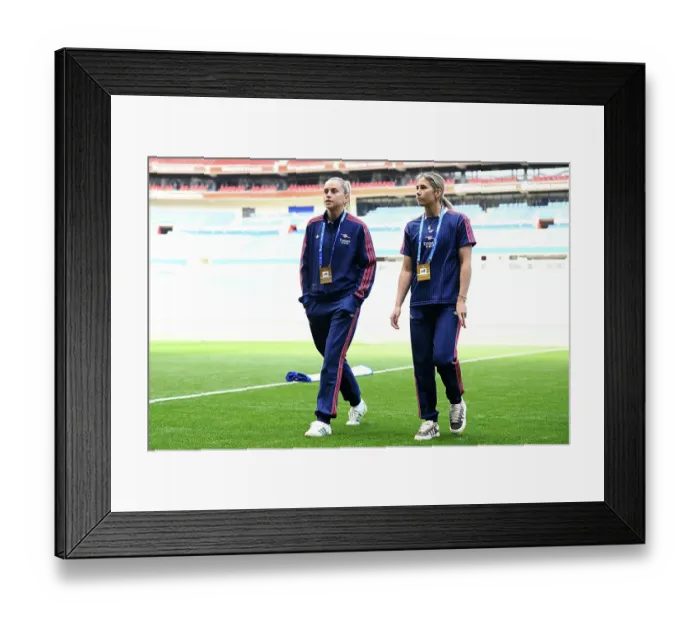 Framed Print : Olympique Lyonnais v Arsenal WFC - UEFA Women's Champions League Semi Final Second Leg Olympique Lyonnais v Arsenal WFC - UEFA Women's Champions League Semi Final Second Leg Framed Print : Olympique Lyonnais v Arsenal WFC - UEFA Women's Champions League Semi Final Second Leg Olympique Lyonnais v Arsenal WFC - UEFA Women's Champions League Semi Final Second Leg