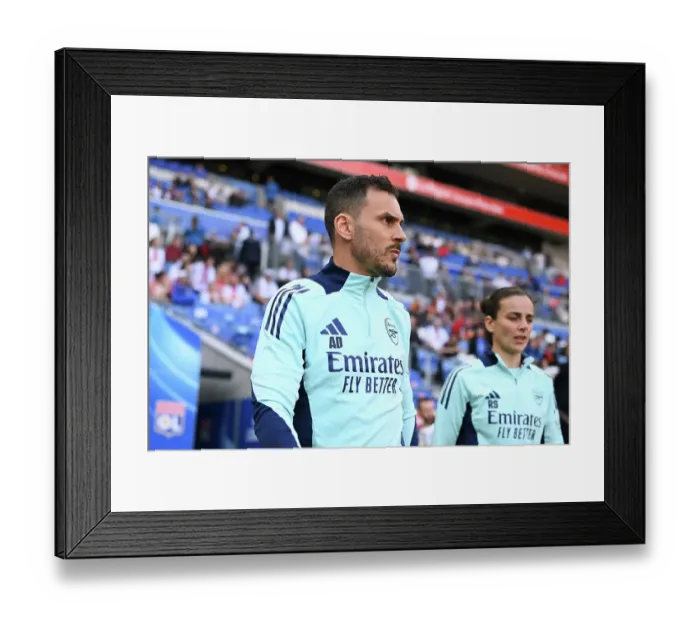 Framed Print : Olympique Lyonnais v Arsenal WFC - UEFA Women's Champions League Semi Final Second Leg Olympique Lyonnais v Arsenal WFC - UEFA Women's Champions League Semi Final Second Leg
