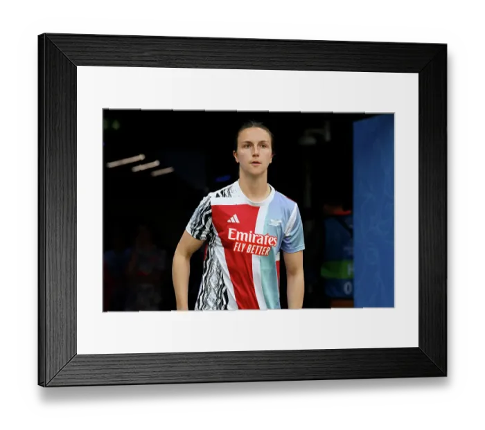 Framed Print : Olympique Lyonnais v Arsenal WFC - UEFA Women's Champions League Semi Final Second Leg Olympique Lyonnais v Arsenal WFC - UEFA Women's Champions League Semi Final Second Leg