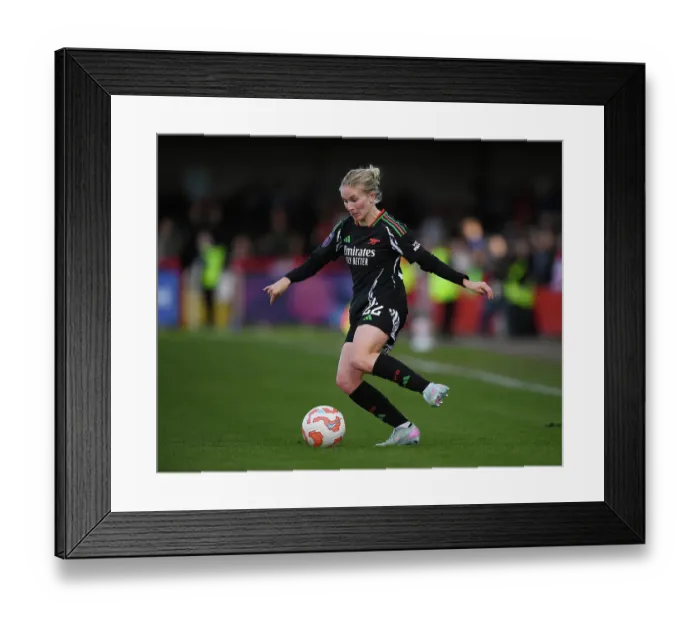 Framed Print : Brighton & Hove Albion FC v Arsenal FC - Barclays Women's Super League Brighton & Hove Albion FC v Arsenal FC - Barclays Women's Super League