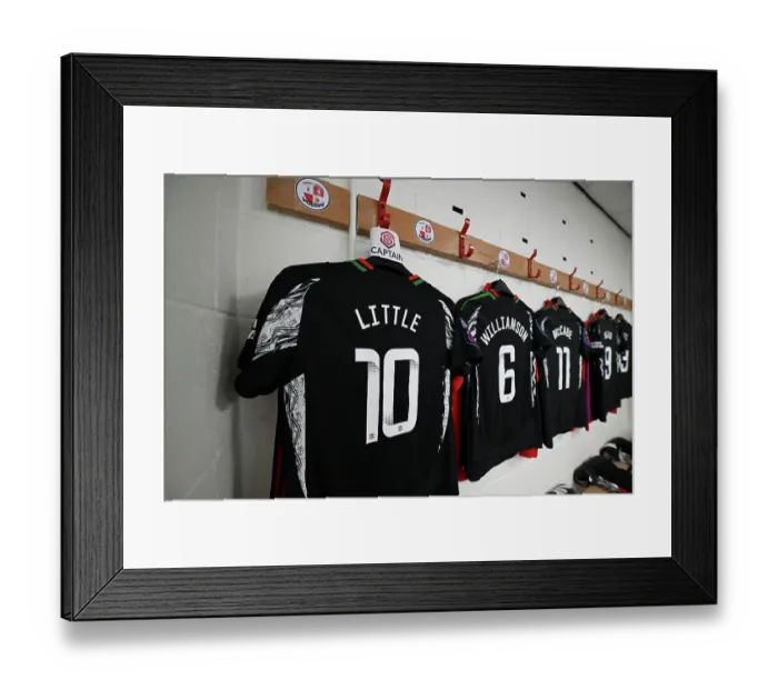 Framed Print : Brighton & Hove Albion FC v Arsenal FC - Barclays Women's Super League Brighton & Hove Albion FC v Arsenal FC - Barclays Women's Super League