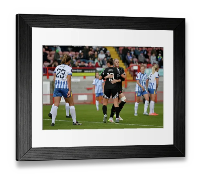 Framed Print : Brighton & Hove Albion FC v Arsenal FC - Barclays Women's Super League Brighton & Hove Albion FC v Arsenal FC - Barclays Women's Super League