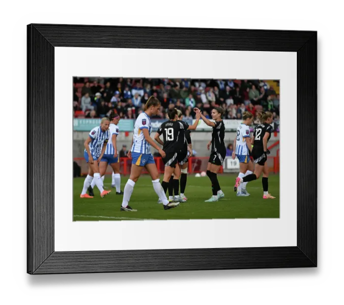 Framed Print : Brighton & Hove Albion FC v Arsenal FC - Barclays Women's Super League Brighton & Hove Albion FC v Arsenal FC - Barclays Women's Super League