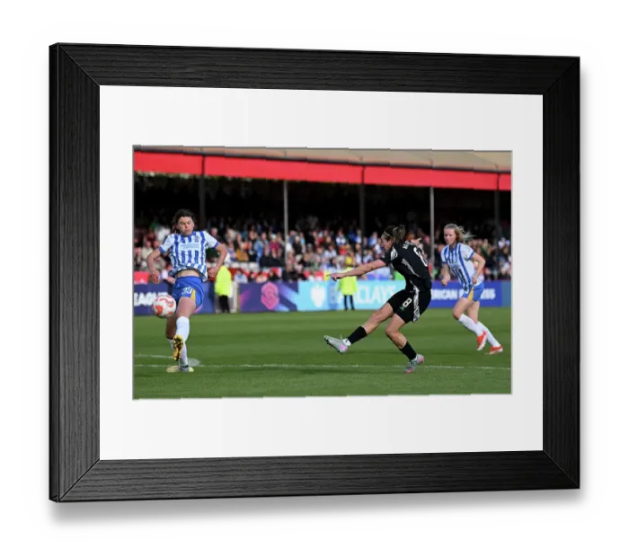 Framed Print : Brighton & Hove Albion FC v Arsenal FC - Barclays Women's Super League Brighton & Hove Albion FC v Arsenal FC - Barclays Women's Super League