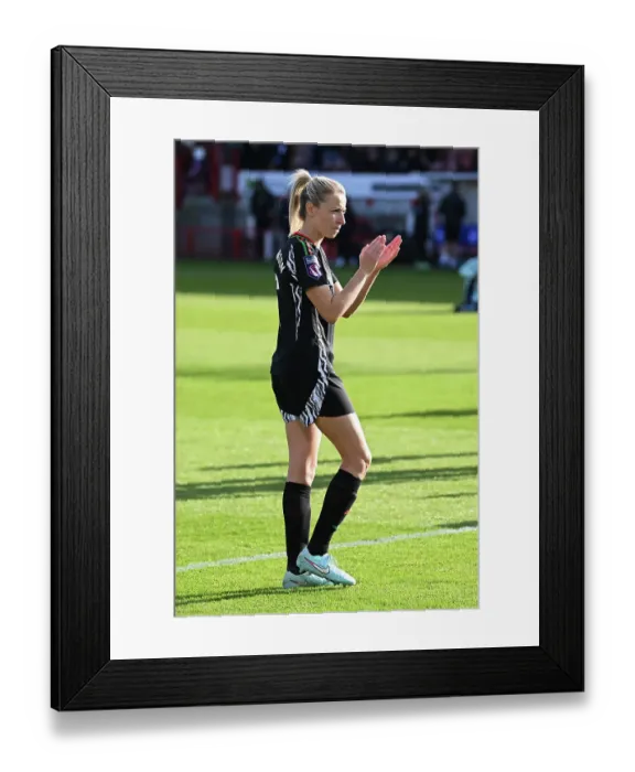 Framed Print : Brighton & Hove Albion FC v Arsenal FC - Barclays Women's Super League Brighton & Hove Albion FC v Arsenal FC - Barclays Women's Super League