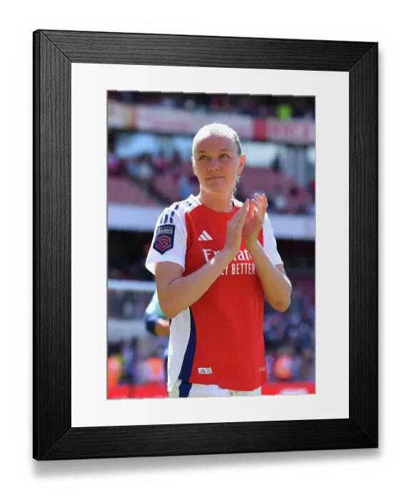 Framed Print : Arsenal FC v Manchester United FC - Barclays Women's Super League Arsenal FC v Manchester United FC - Barclays Women's Super League
