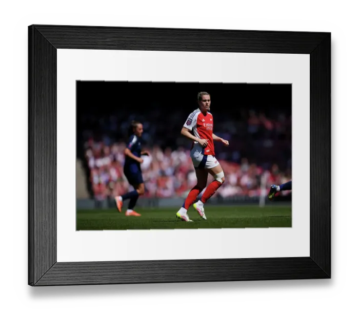Framed Print : Arsenal FC v Manchester United FC - Barclays Women's Super League Arsenal FC v Manchester United FC - Barclays Women's Super League Framed Print : Arsenal FC v Manchester United FC - Barclays Women's Super League Arsenal FC v Manchester United FC - Barclays Women's Super League