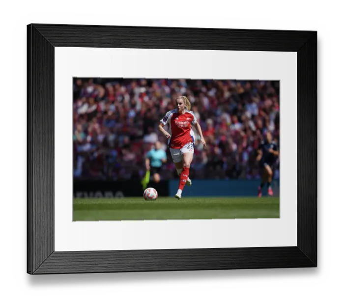 Framed Print : Arsenal FC v Manchester United FC - Barclays Women's Super League Arsenal FC v Manchester United FC - Barclays Women's Super League Framed Print : Arsenal FC v Manchester United FC - Barclays Women's Super League Arsenal FC v Manchester United FC - Barclays Women's Super League
