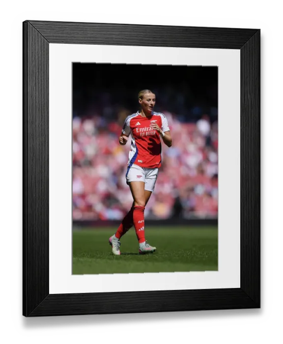 Framed Print : Arsenal FC v Manchester United FC - Barclays Women's Super League Arsenal FC v Manchester United FC - Barclays Women's Super League Framed Print : Arsenal FC v Manchester United FC - Barclays Women's Super League Arsenal FC v Manchester United FC - Barclays Women's Super League