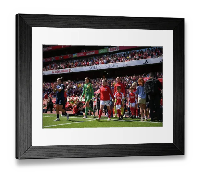 Framed Print : Arsenal FC v Manchester United FC - Barclays Women's Super League Arsenal FC v Manchester United FC - Barclays Women's Super League Framed Print : Arsenal FC v Manchester United FC - Barclays Women's Super League Arsenal FC v Manchester United FC - Barclays Women's Super League