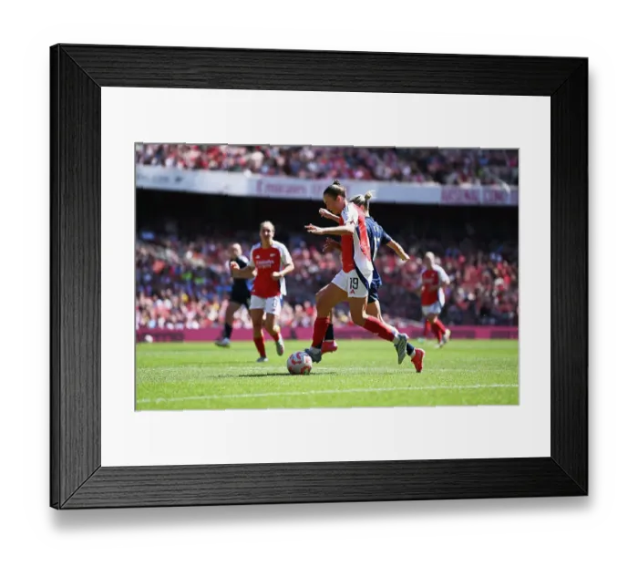 Framed Print : Arsenal FC v Manchester United FC - Barclays Women's Super League Arsenal FC v Manchester United FC - Barclays Women's Super League Framed Print : Arsenal FC v Manchester United FC - Barclays Women's Super League Arsenal FC v Manchester United FC - Barclays Women's Super League