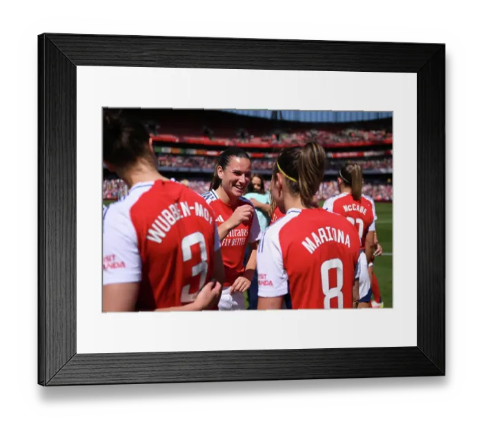 Framed Print : Arsenal FC v Manchester United FC - Barclays Women's Super League Arsenal FC v Manchester United FC - Barclays Women's Super League Framed Print : Arsenal FC v Manchester United FC - Barclays Women's Super League Arsenal FC v Manchester United FC - Barclays Women's Super League