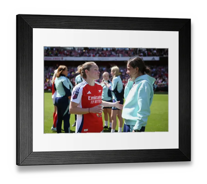 Framed Print : Arsenal FC v Manchester United FC - Barclays Women's Super League Arsenal FC v Manchester United FC - Barclays Women's Super League Framed Print : Arsenal FC v Manchester United FC - Barclays Women's Super League Arsenal FC v Manchester United FC - Barclays Women's Super League