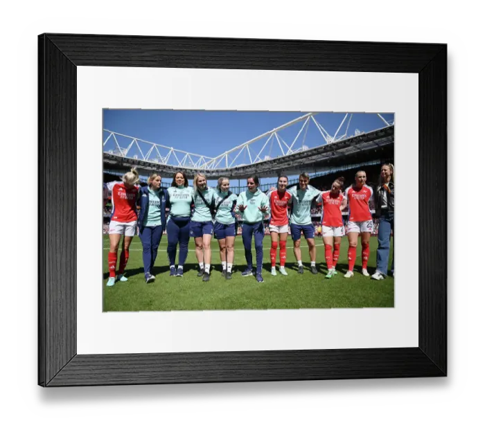 Framed Print : Arsenal FC v Manchester United FC - Barclays Women's Super League Arsenal FC v Manchester United FC - Barclays Women's Super League Framed Print : Arsenal FC v Manchester United FC - Barclays Women's Super League Arsenal FC v Manchester United FC - Barclays Women's Super League