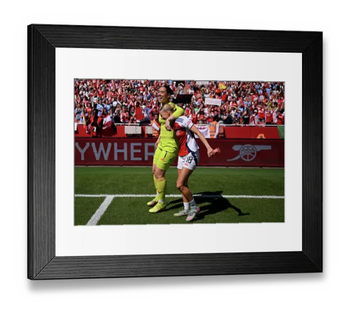 Framed Print : Arsenal FC v Manchester United FC - Barclays Women's Super League Arsenal FC v Manchester United FC - Barclays Women's Super League Framed Print : Arsenal FC v Manchester United FC - Barclays Women's Super League Arsenal FC v Manchester United FC - Barclays Women's Super League