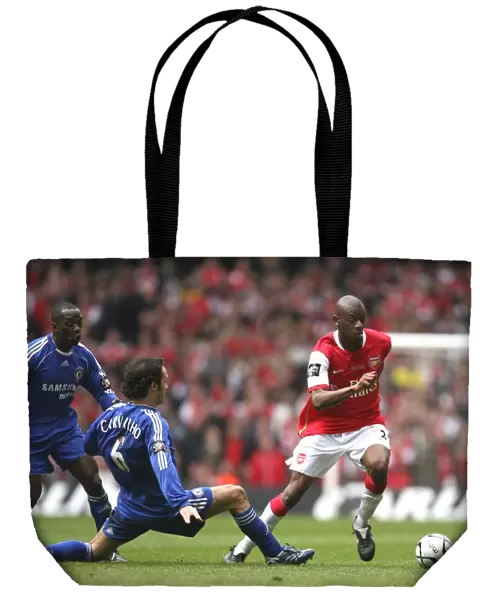 Abu Diaby (Arsenal) Ricardo Carvalho (Chelsea)