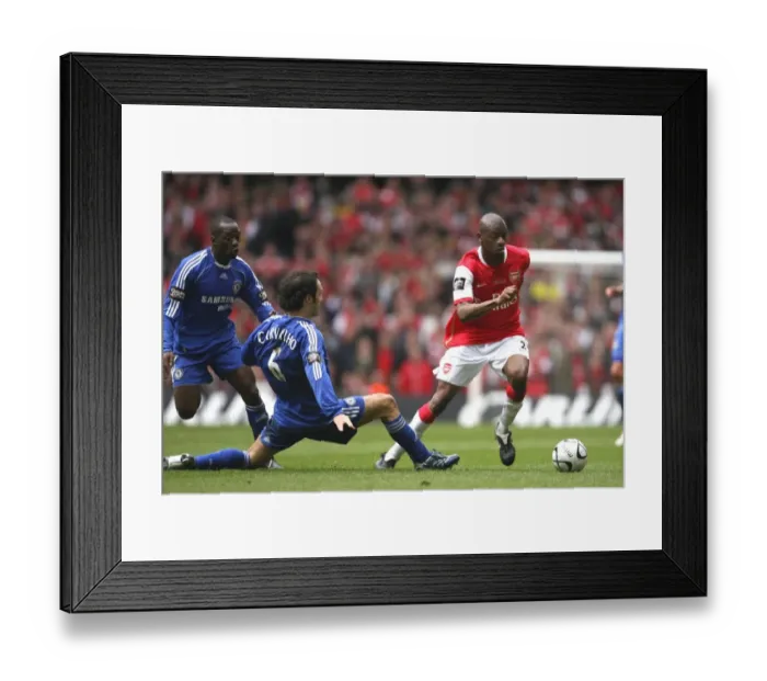 Framed Print : Abu Diaby (Arsenal) Ricardo Carvalho (Chelsea) Framed Print : Abu Diaby (Arsenal) Ricardo Carvalho (Chelsea)