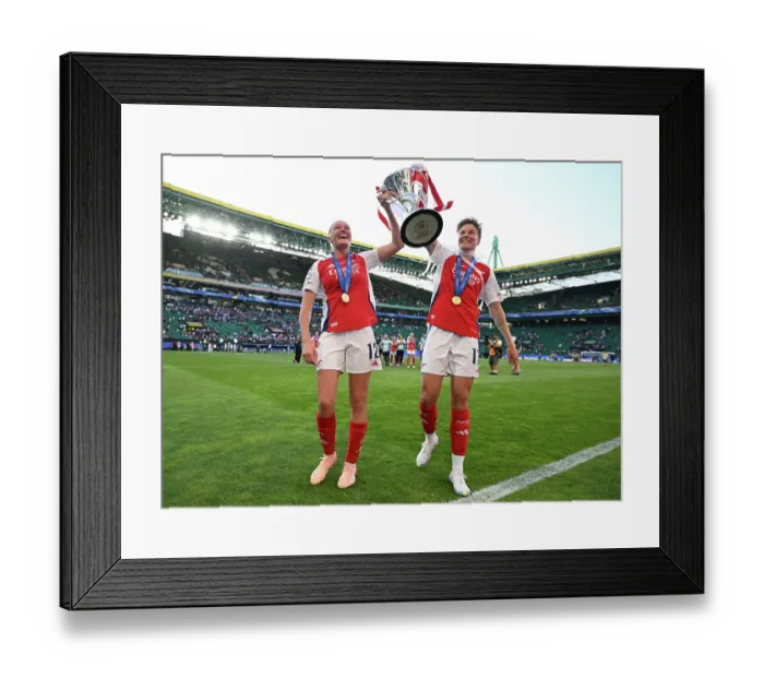 Framed Print : FC Barcelona v Arsenal WFC - UEFA Women's Champions League Final FC Barcelona v Arsenal WFC - UEFA Women's Champions League Final Framed Print : FC Barcelona v Arsenal WFC - UEFA Women's Champions League Final FC Barcelona v Arsenal WFC - UEFA Women's Champions League Final