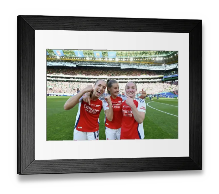 Framed Print : Arsenal WFC v FC Barcelona - UEFA Women's Champions League Final Arsenal WFC v FC Barcelona - UEFA Women's Champions League Final
