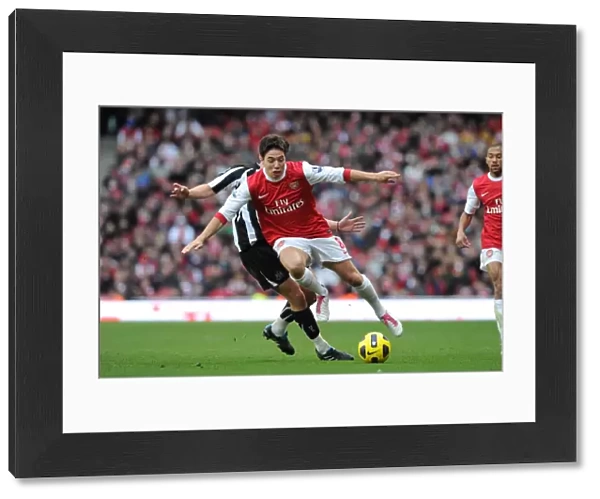Samir Nasri (Arsenal) Joey Barton (Newcastle). Arsenal 0: 1 Newcastle United