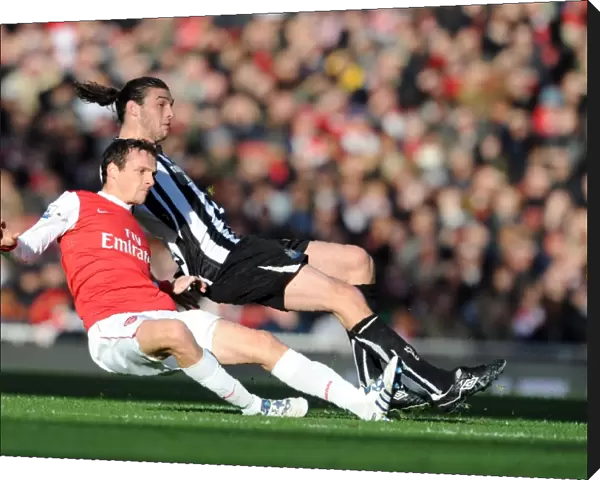 Sebastien Squillaci (Arsenal) Andy Carroll (Newcastle). Arsenal 0: 1 Newcastle United