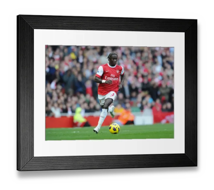 Framed Print : Arsenal's Sagna Secures 1-0 Victory Over West Ham in Premier League Framed Print : Arsenal's Sagna Secures 1-0 Victory Over West Ham in Premier League