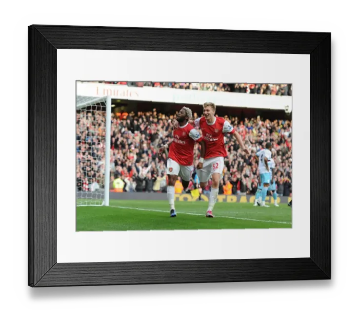 Framed Print : Alex Song celebrates scoring the Arsenal goal with Nicklas Bendtner. Arsenal 1