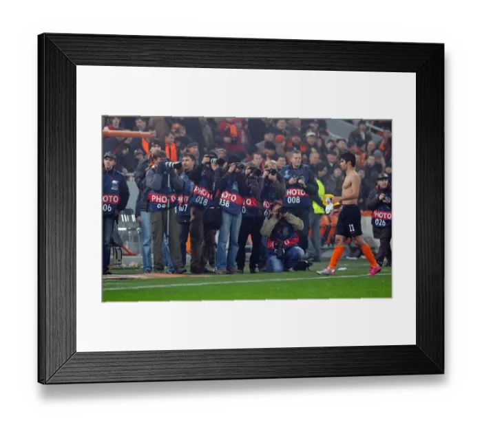 Framed Print : Eduardo (Shakhtar). Shakhtar Donetsk 2: 1 Arsenal, UEFA Champiojns League
