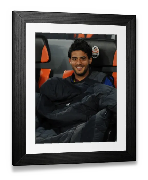 Framed Print : Carlos Vela (Arsenal). Shakhtar Donetsk 2: 1 Arsenal, UEFA Champiojns League