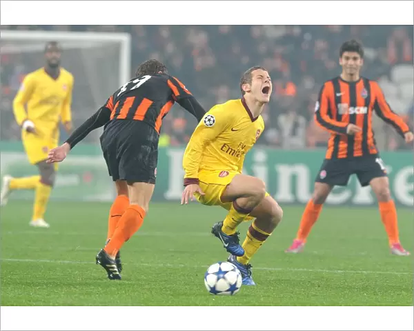 Jack Wilshere (Arsenal) Olexiy Gai (Shakhtar). Shakhtar Donetsk 2: 1 Arsenal