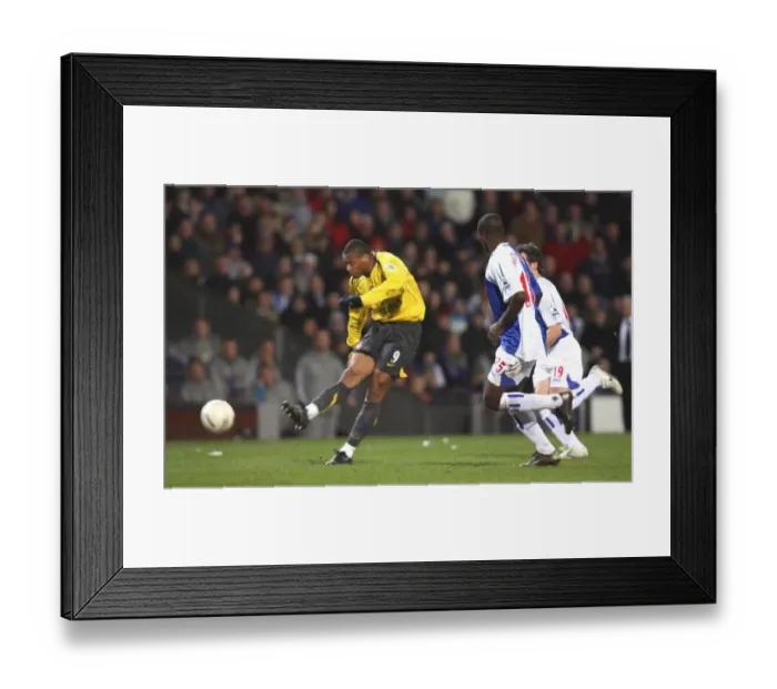 Framed Print : Arsenal's FA Cup Victory at Blackburn Rovers (2006-07)