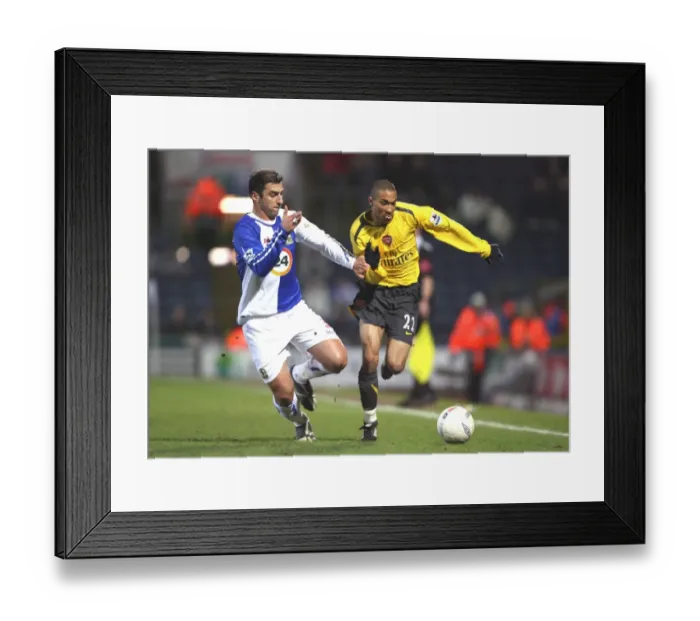 Framed Print : Gael Clichy (Arsenal) Zurab Khizanishvili (Blackburn) Framed Print : Gael Clichy (Arsenal) Zurab Khizanishvili (Blackburn)
